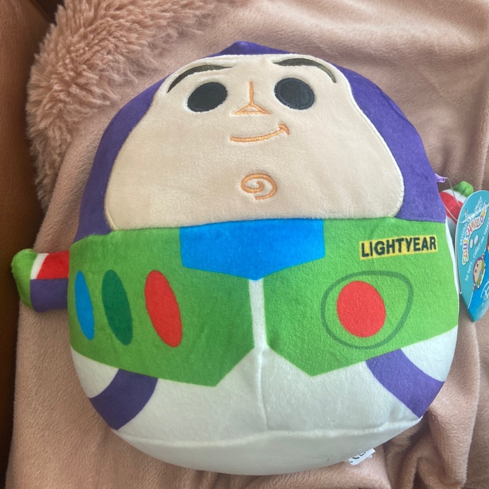 NWT Disney Squishmellow Buzz Lightyear